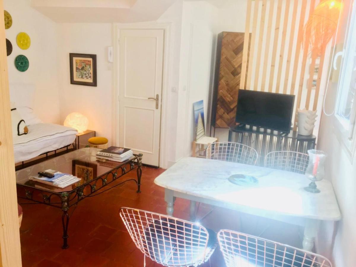"Coco" Coquet petit Loft au calme en centre ville de Sète Esterno foto